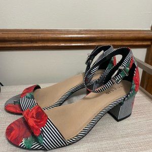 Torrid heeled sandals sz 9W